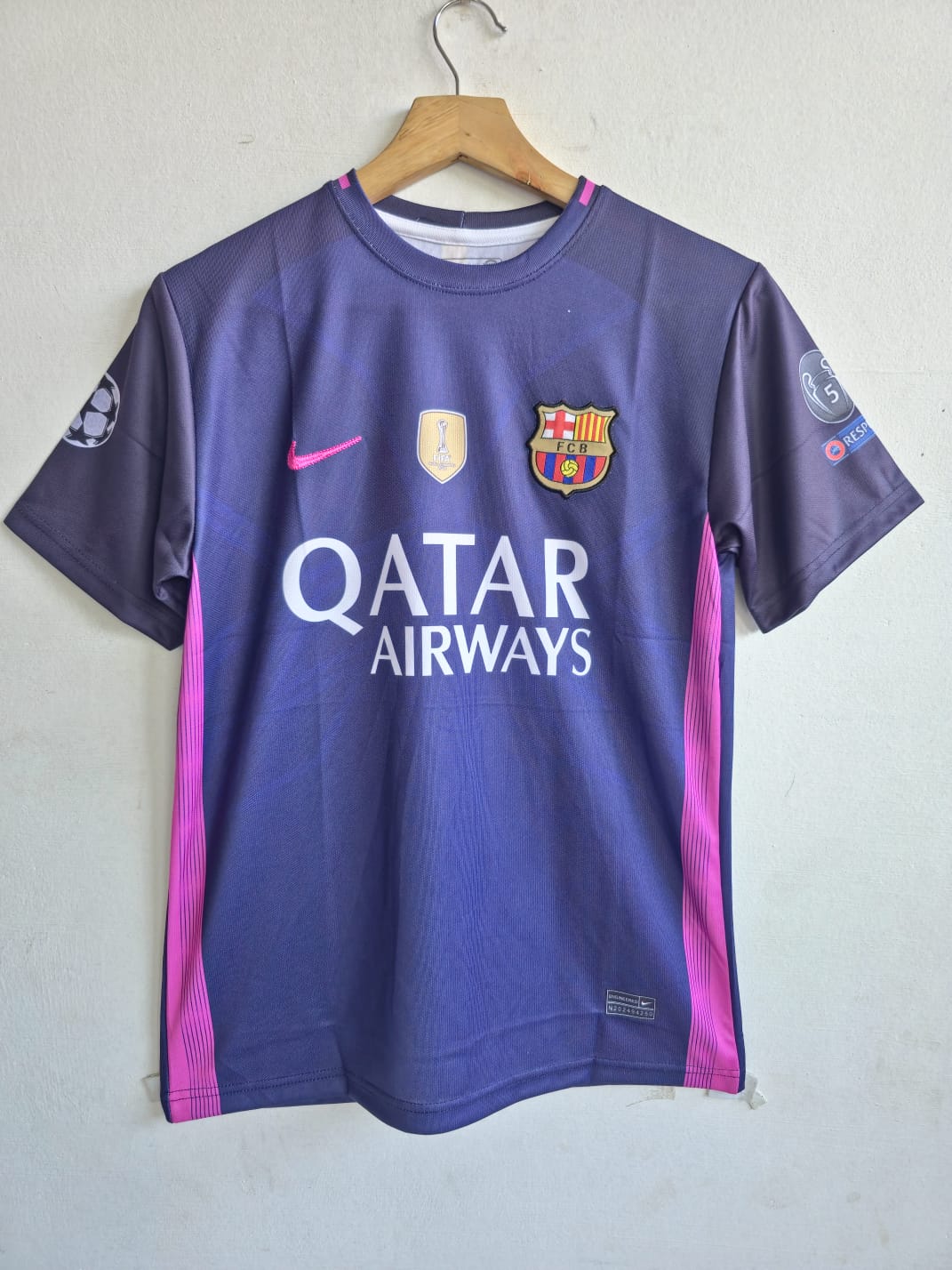 FC Barcelona 2016-17 Away  (MESSI) - View 1